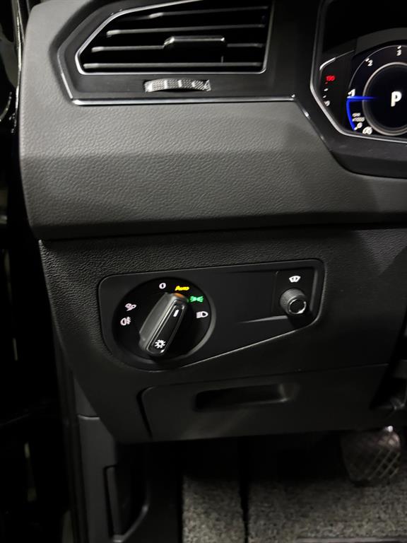 Volkswagen Tiguan - Vista 12