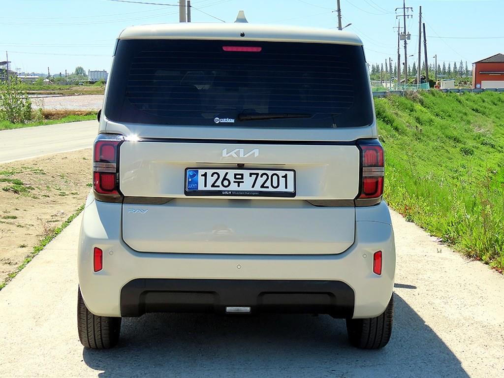 KIA Ray - Vista 4