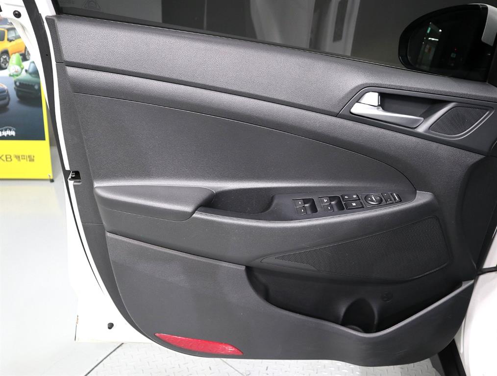 HYUNDAI Tucson - Vista 7