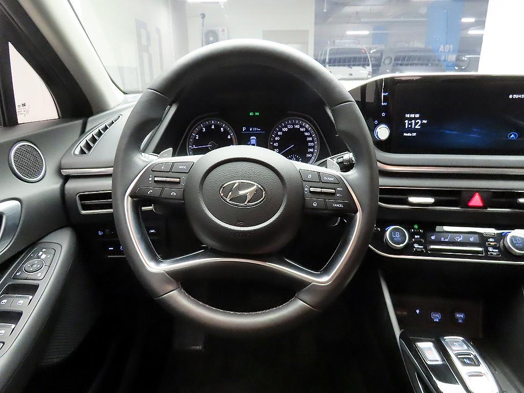 HYUNDAI Sonata - Vista 7