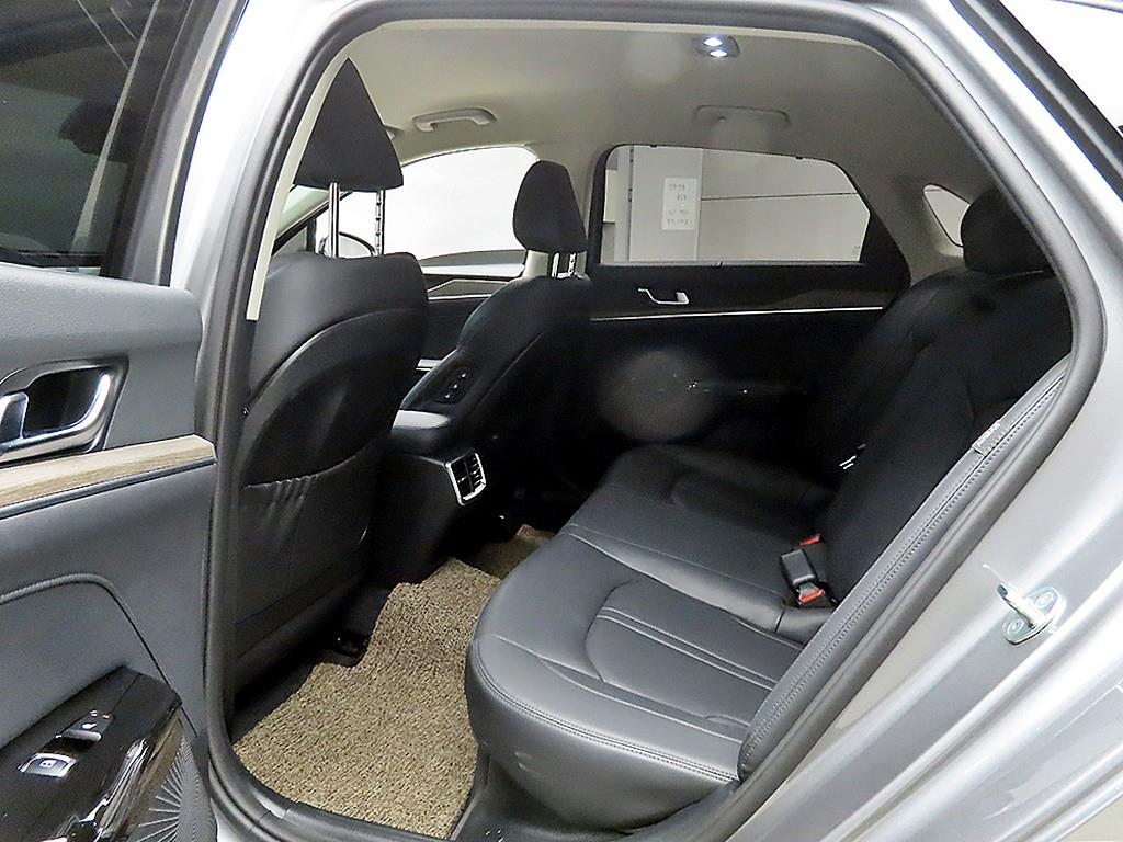 KIA K5 - Vista 6
