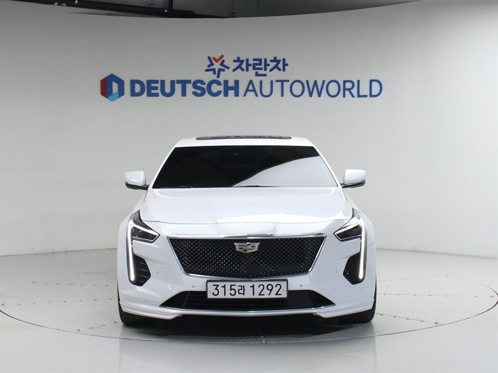 Cadillac CT6 - Vista 3