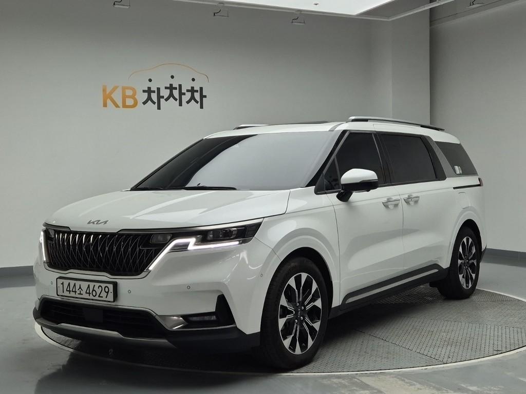 KIA Carnival 2023 Blanco - Importación desde Corea - HF Imports Iquique - Foto 1