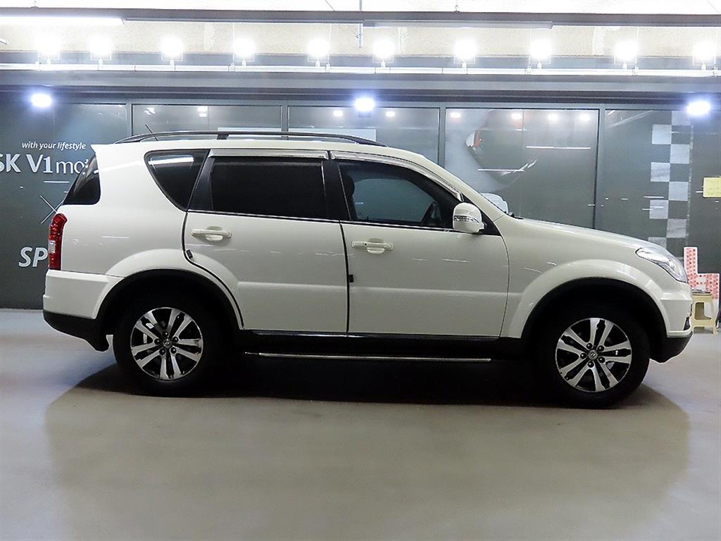 Ssangyong Rexton - Vista 3
