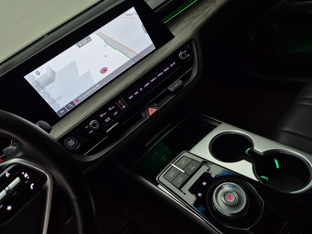 KIA K8 - Vista 9