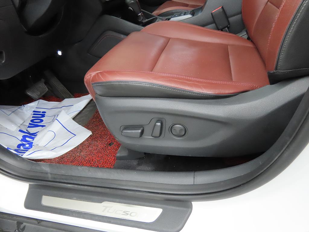 HYUNDAI Tucson 2019 Blanco - Importación desde Corea - HF Imports Iquique - Foto 17