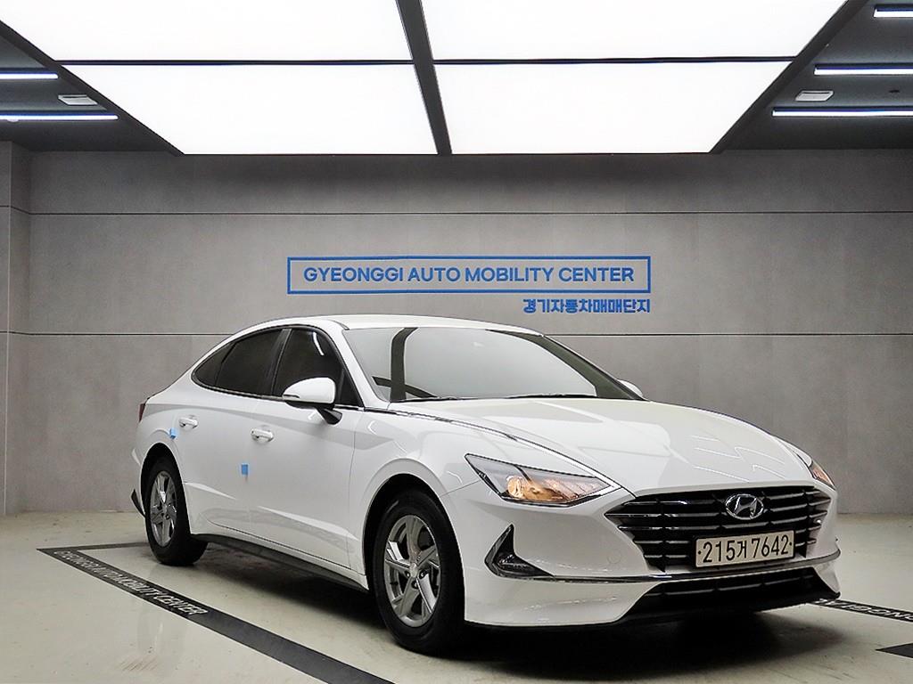 HYUNDAI Sonata 2023 Blanco - Importación desde Corea - HF Imports Iquique - Foto 1