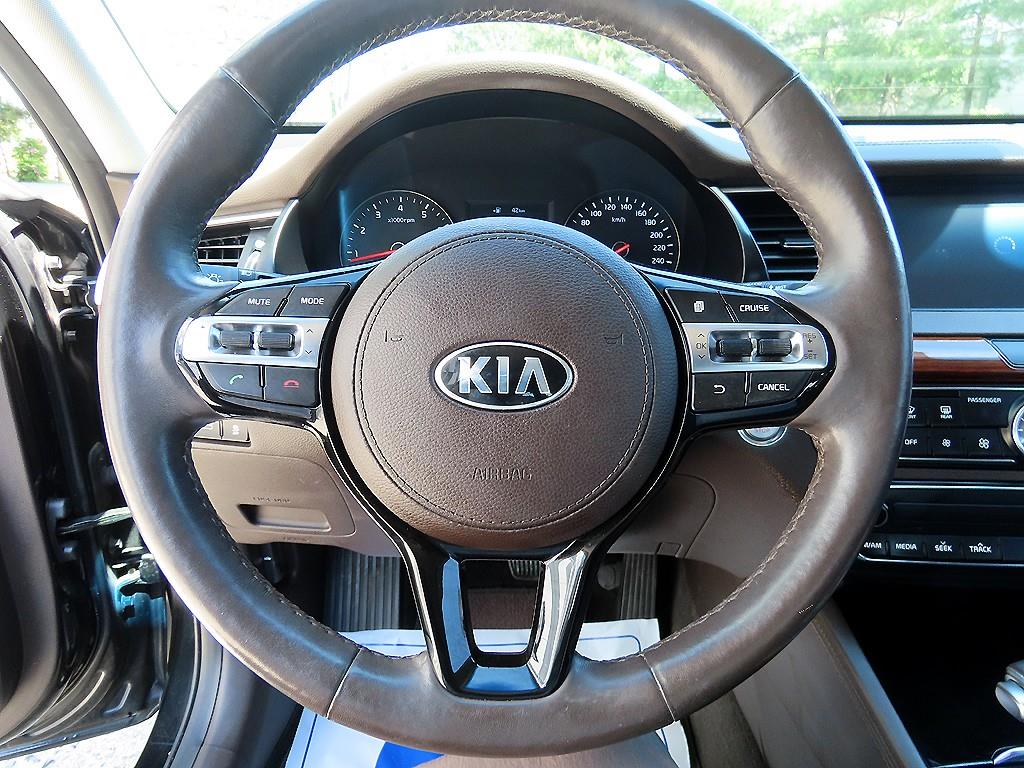 KIA K7 - Vista 8