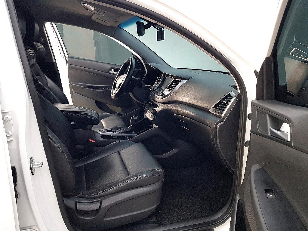 HYUNDAI Tucson 2018 Blanco - Importación desde Corea - HF Imports Iquique - Foto 15