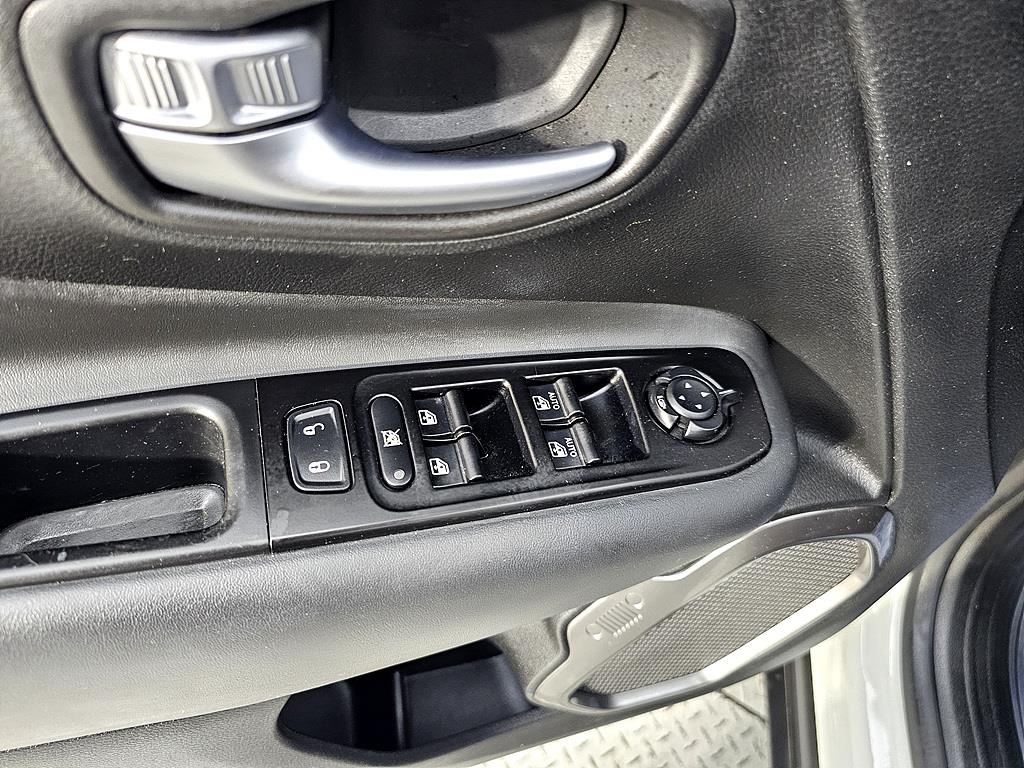 Jeep Renegade 2020 Blanco - Importación desde Corea - HF Imports Iquique - Foto 13