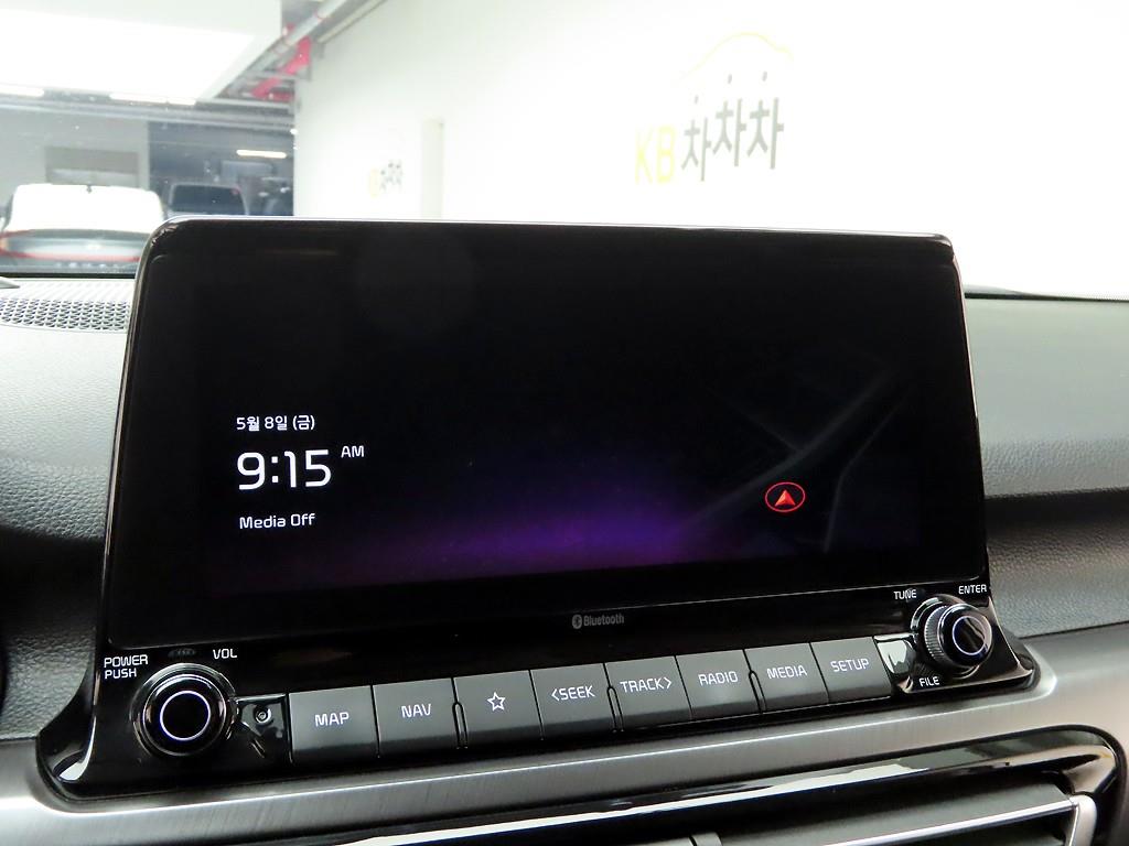 KIA Seltos - Vista 8
