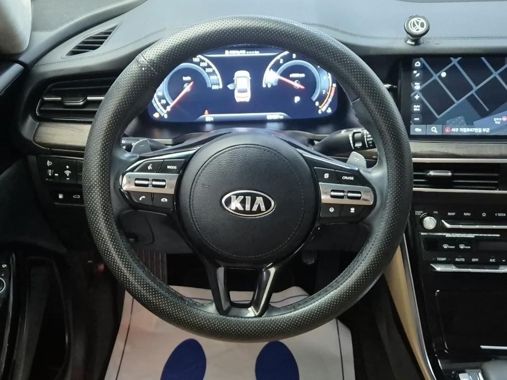KIA K7 - Vista 8