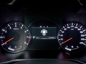 KIA Carens - Vista 12