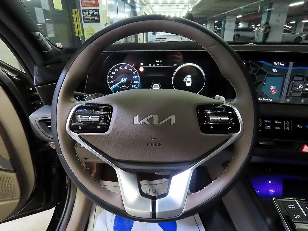 KIA K8 - Vista 8