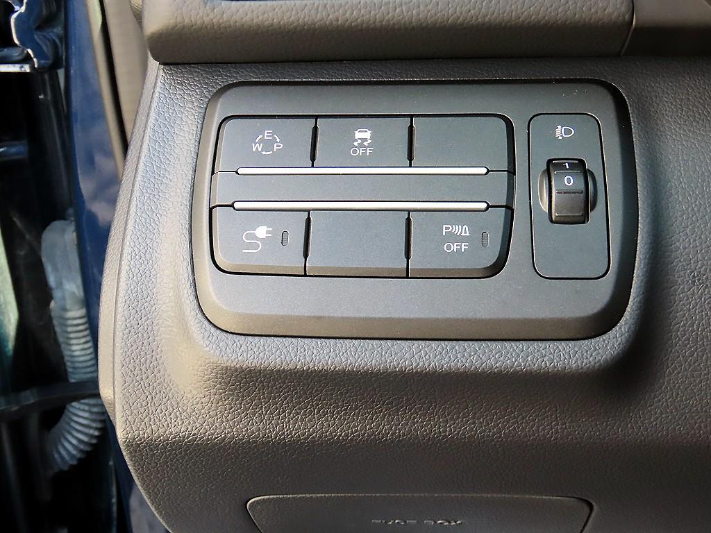 Ssangyong Tivoli - Vista 12