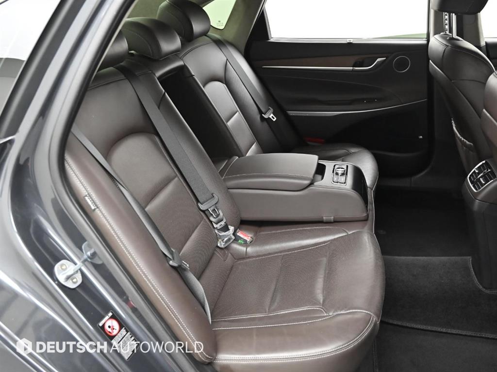 HYUNDAI Grandeur - Vista 12