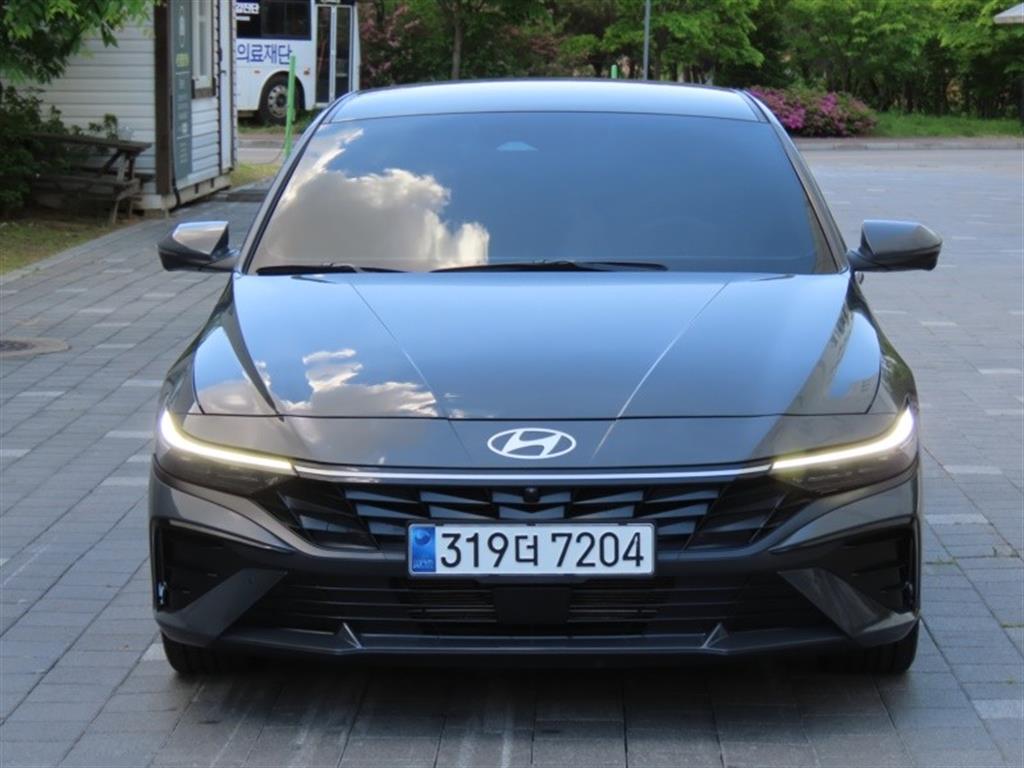 HYUNDAI Avante 2024 Gris - Importación desde Corea - HF Imports Iquique - Foto 1