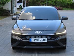HYUNDAI Avante - Vista 2