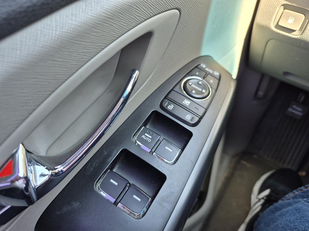 KIA Carnival 2018 Plateado - Importación desde Corea - HF Imports Iquique - Foto 19