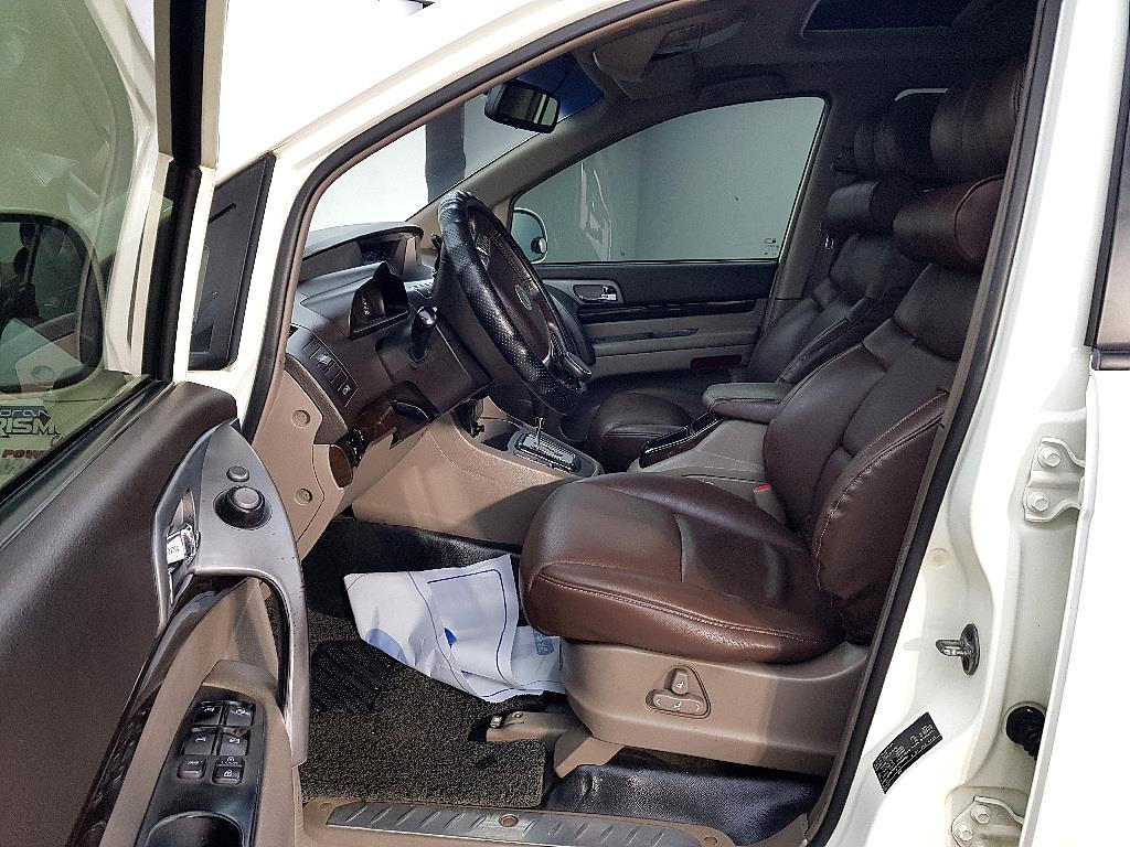 Ssangyong Korando - Vista 8