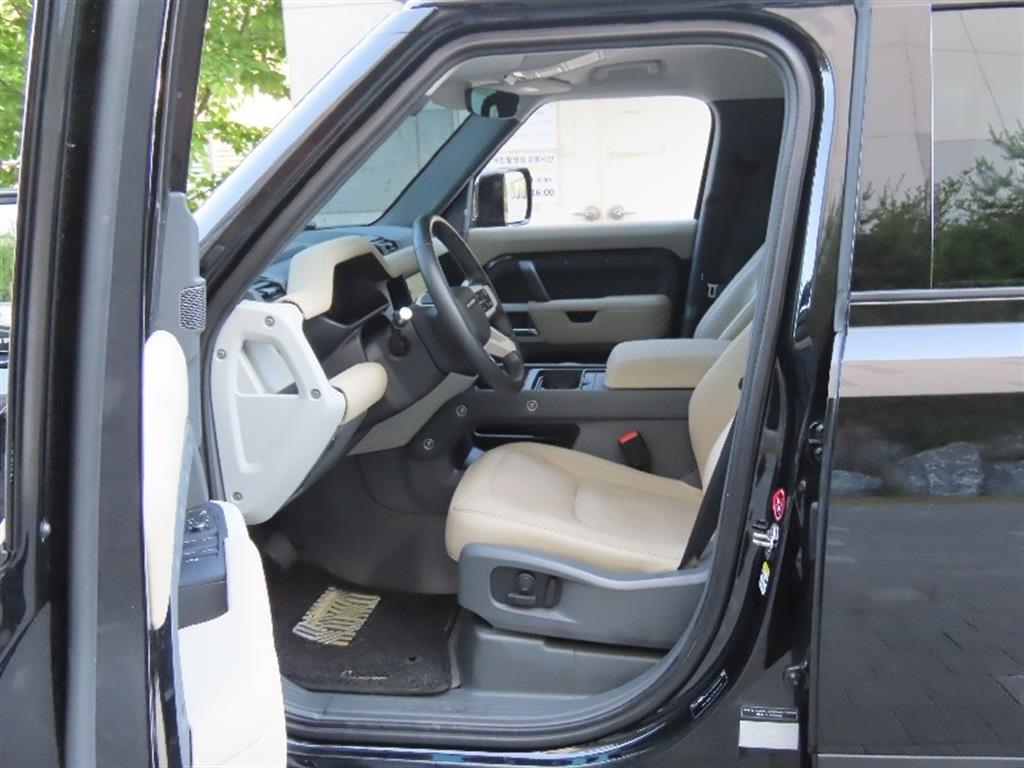 Land Rover Defender 2022 Negro - Importación desde Corea - HF Imports Iquique - Foto 13
