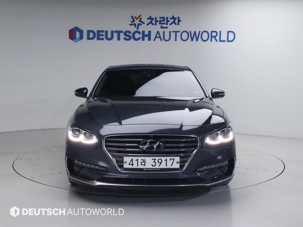 HYUNDAI Grandeur - Vista 3