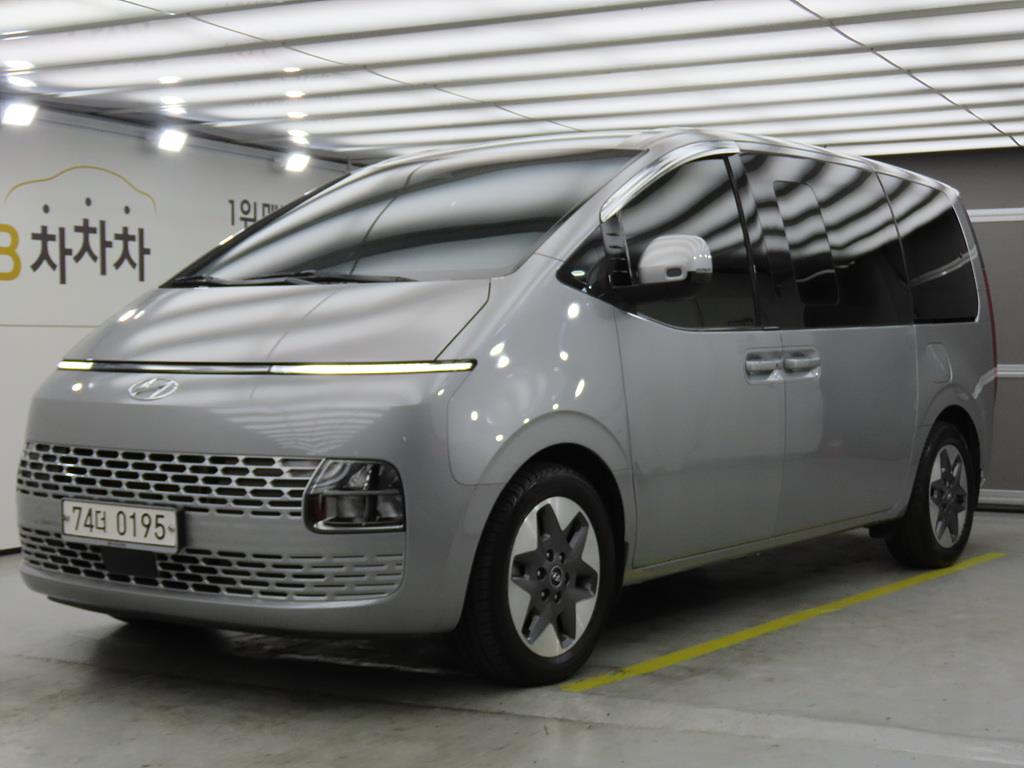 HYUNDAI Staria 2022 Plateado - Importación desde Corea - HF Imports Iquique - Foto 1