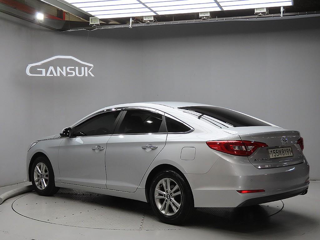 HYUNDAI Sonata - Vista 5