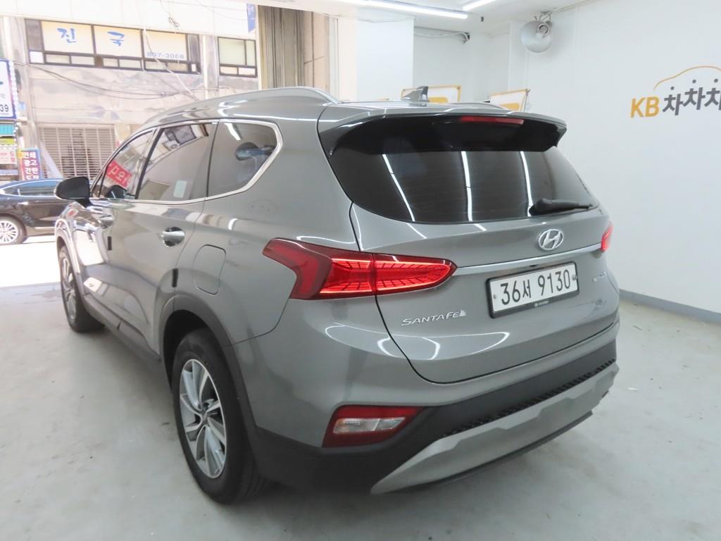 HYUNDAI Santa Fe - Vista 4