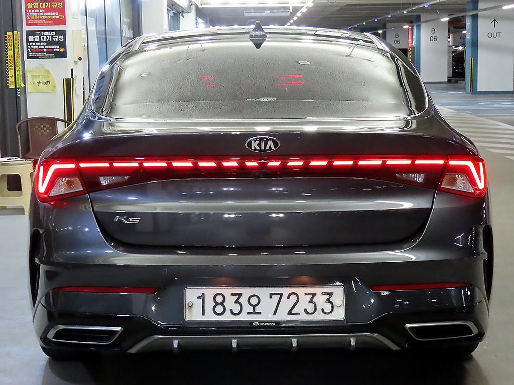 KIA K5 - Vista 5