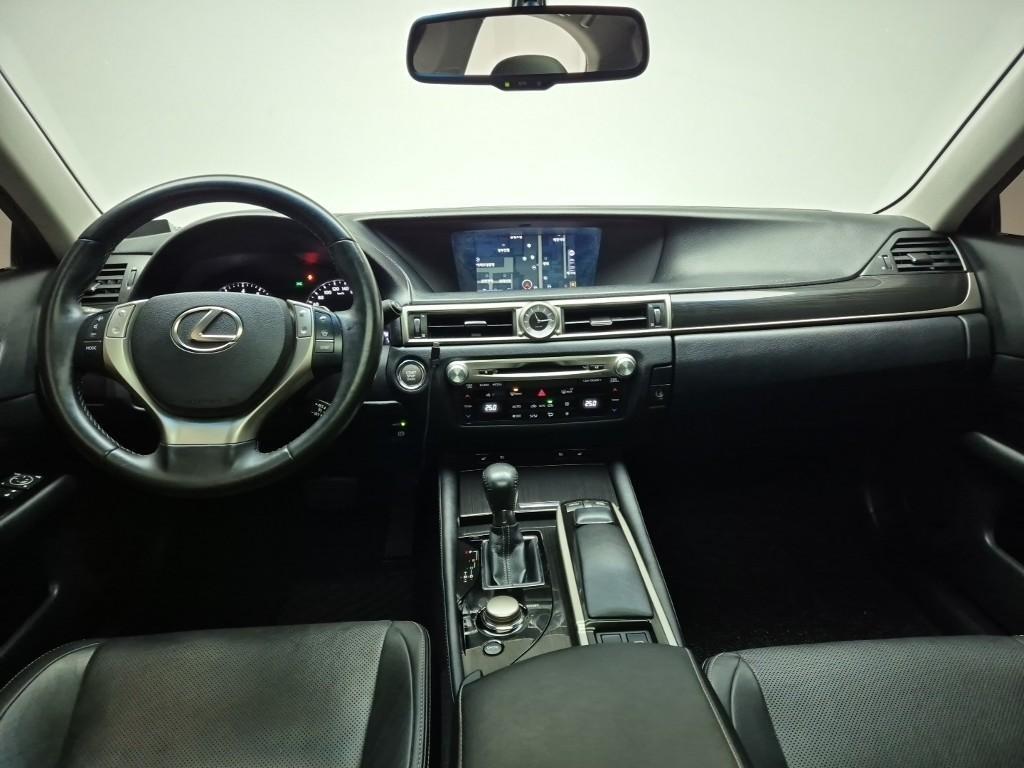 Lexus GS - Vista 7