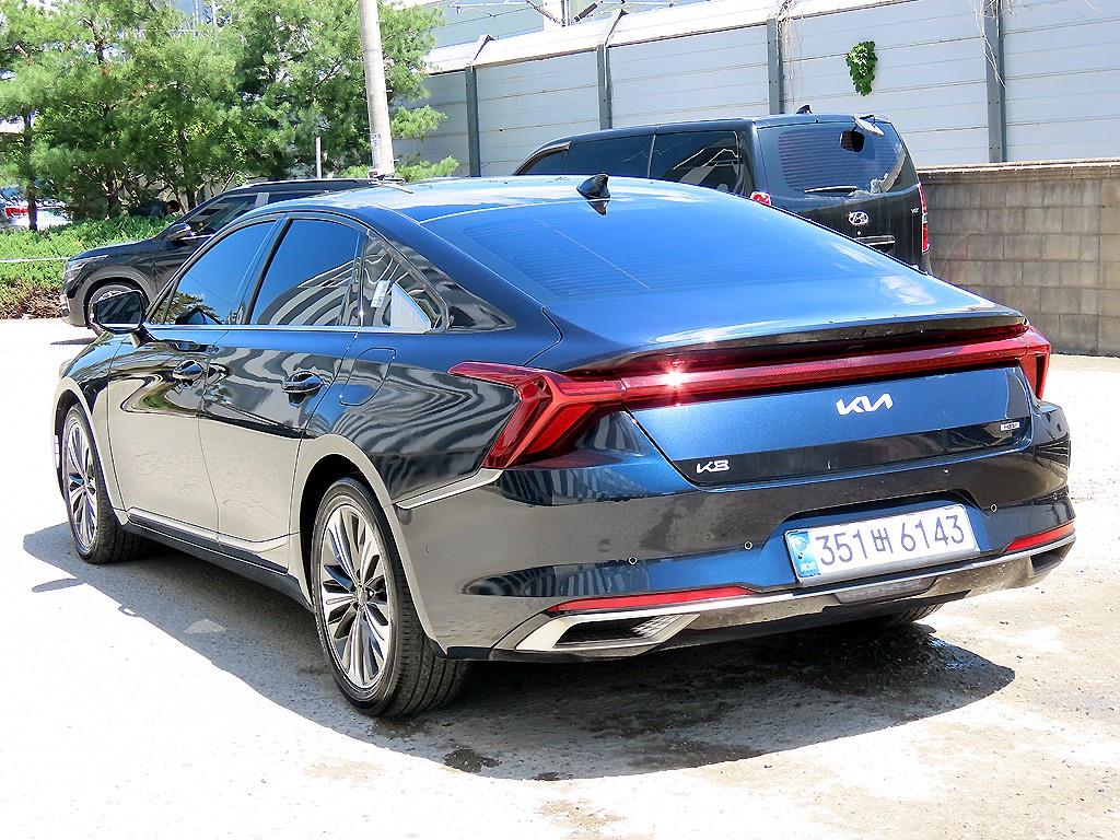 KIA K8 - Vista 3