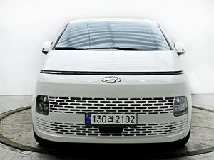 HYUNDAI Staria - Vista 2