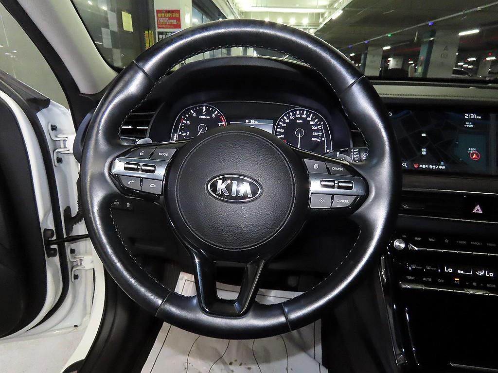 KIA K7 - Vista 8
