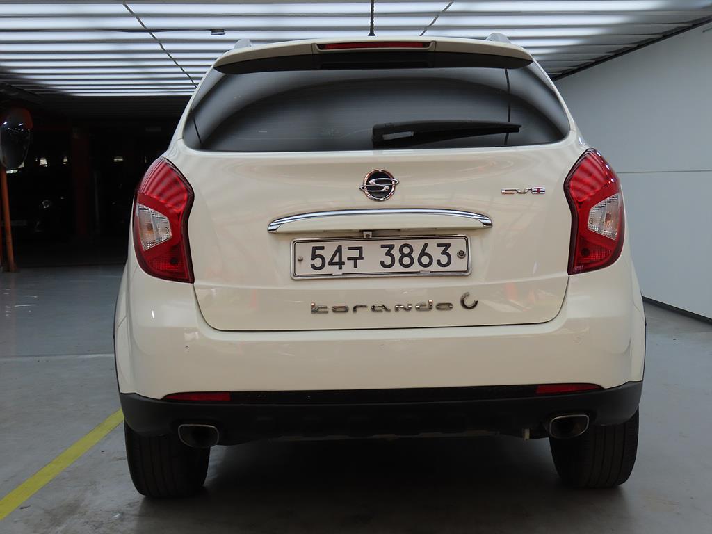 Ssangyong Korando - Vista 3