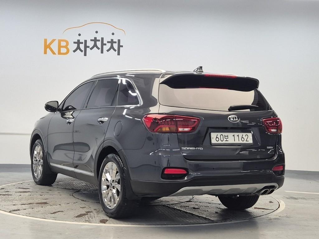 KIA Sorento - Vista 2