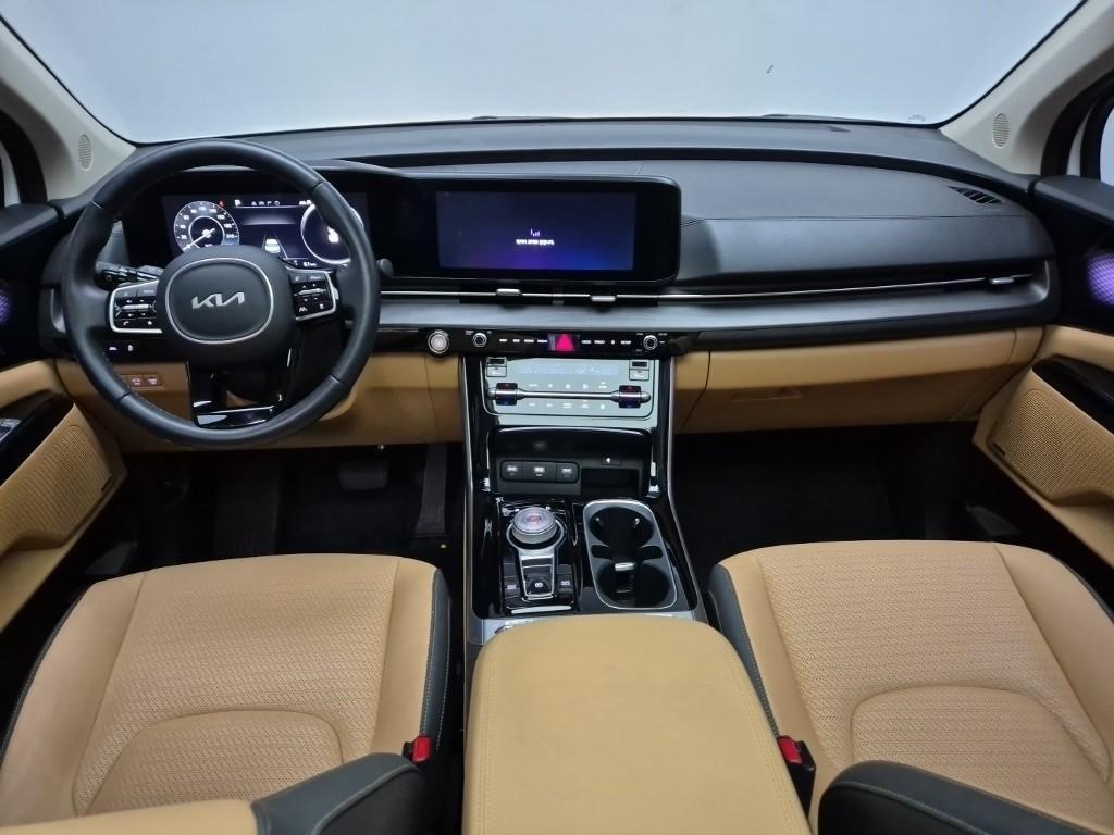 KIA Carnival - Vista 7