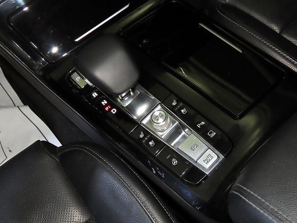 KIA K7 - Vista 12