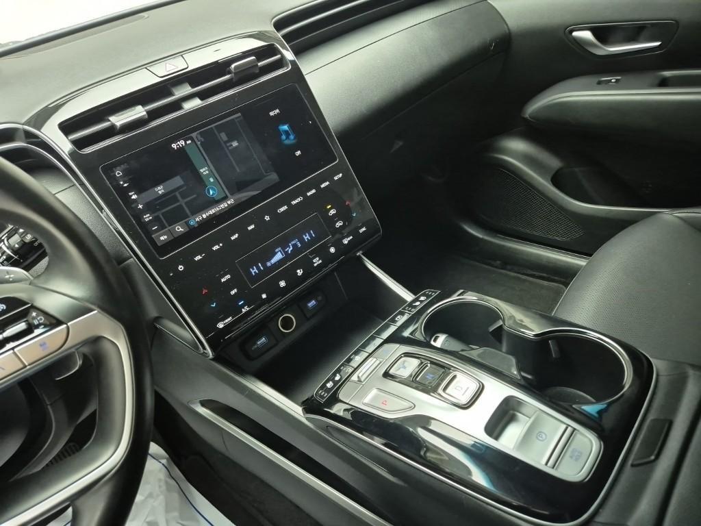 HYUNDAI Tucson - Vista 9