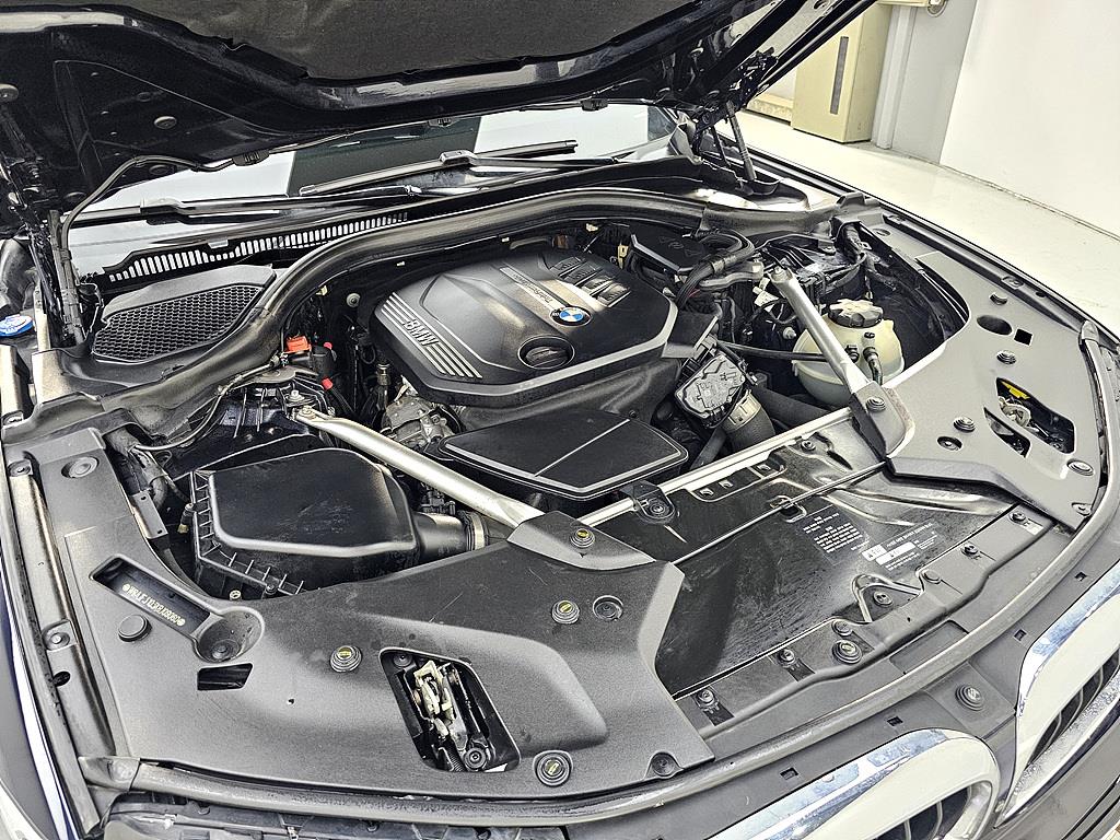 BMW 5 Series - Vista 6