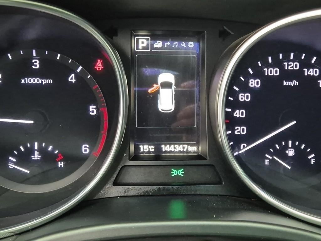 HYUNDAI Santa Fe - Vista 6