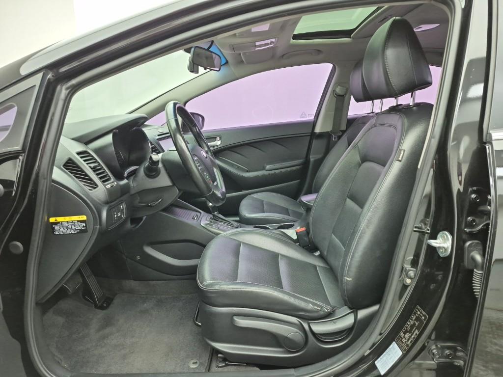 KIA K3 - Vista 11