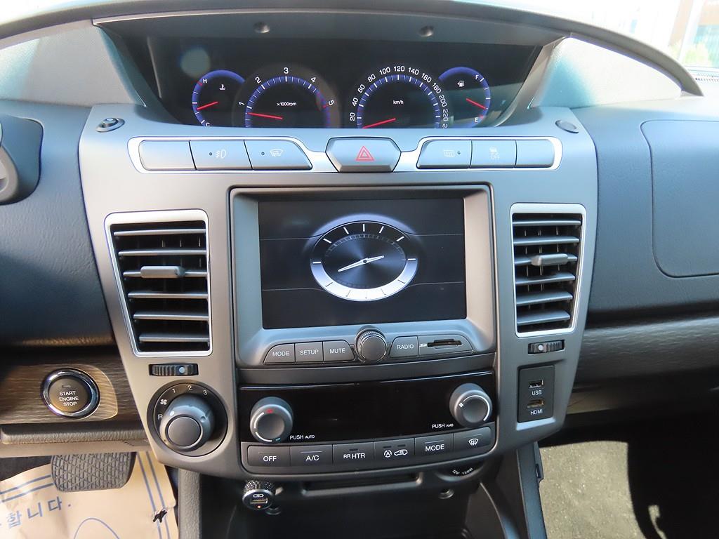Ssangyong Korando 2018 Negro - Importación desde Corea - HF Imports Iquique - Foto 13