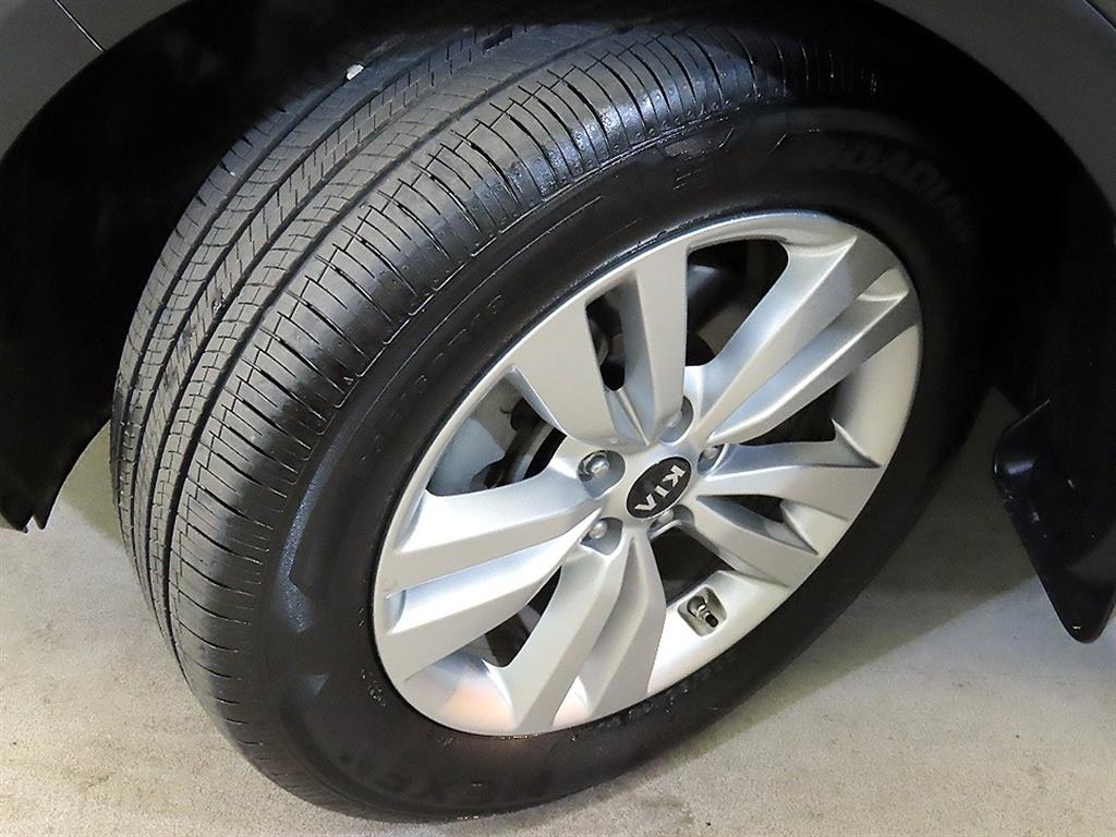 KIA Sorento 2016 Gris - Importación desde Corea - HF Imports Iquique - Foto 20