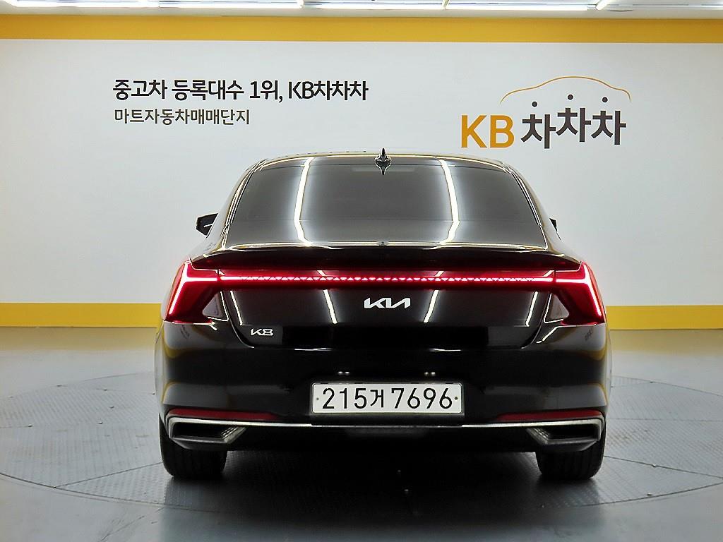 KIA K8 - Vista 3