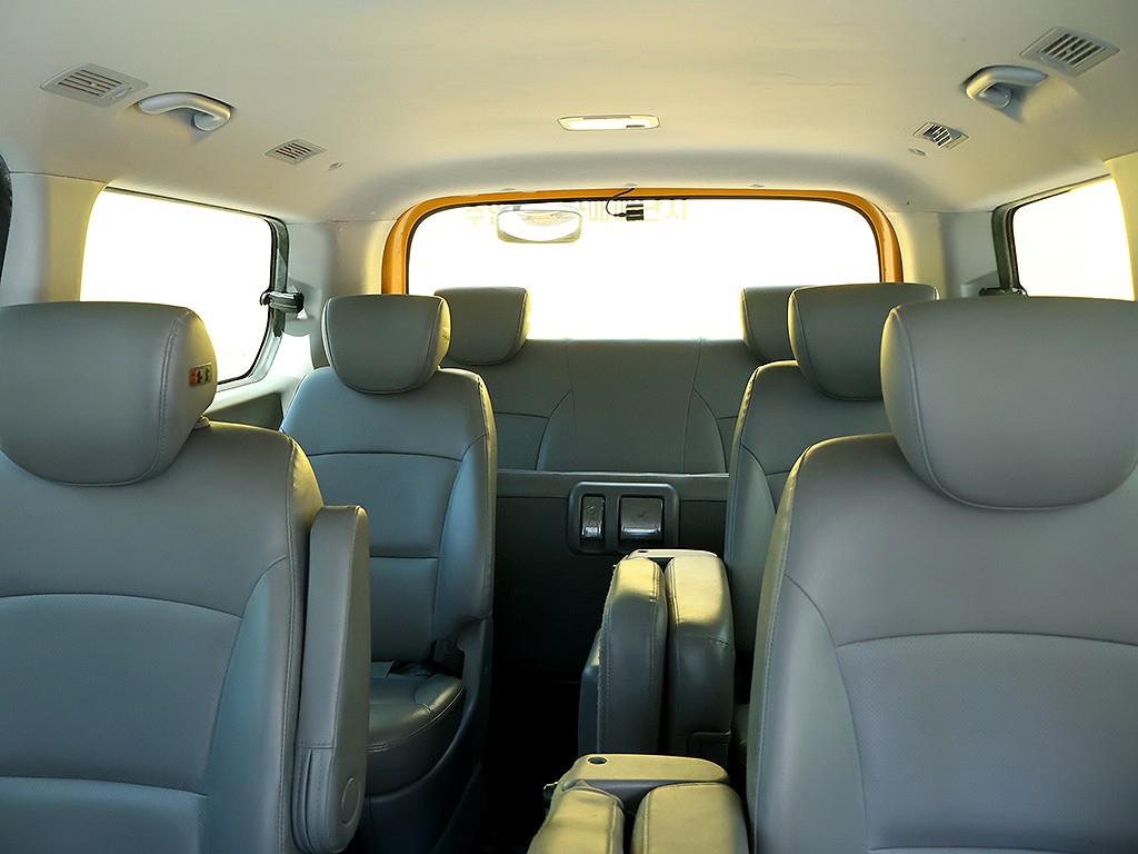HYUNDAI Starex 2019 Amarillo - Importación desde Corea - HF Imports Iquique - Foto 12