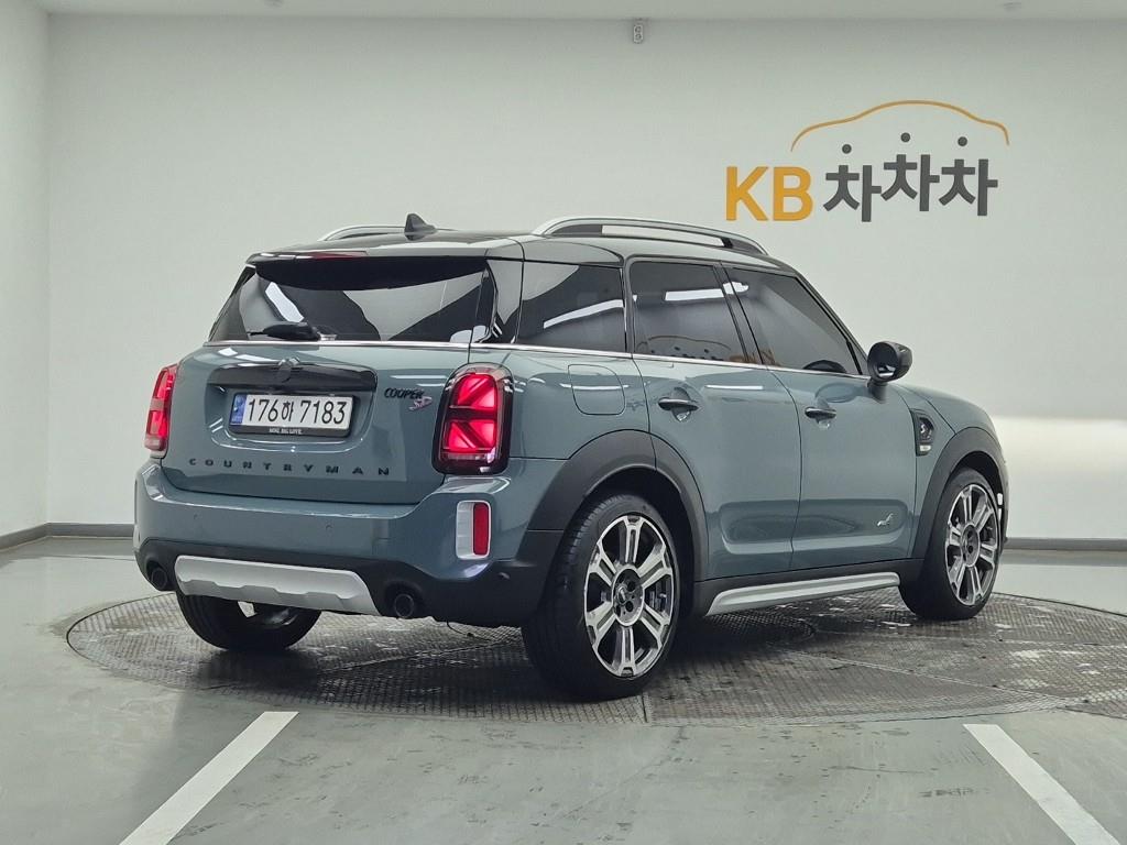 Mini Countryman - Vista 4