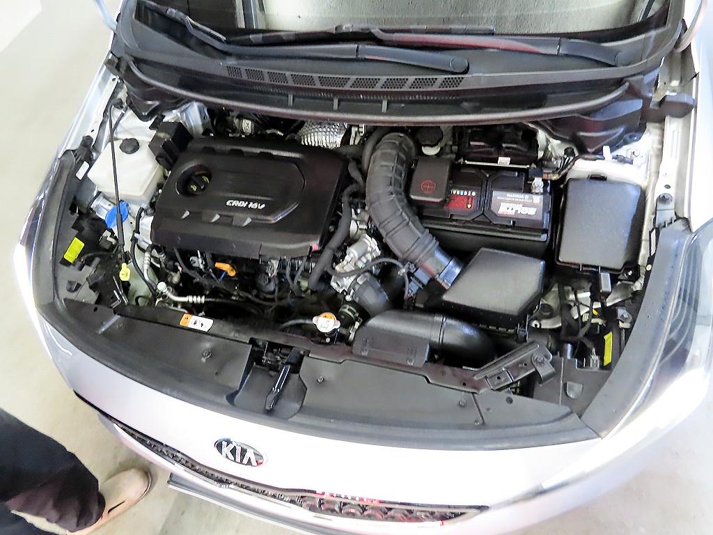 KIA K3 2016 Plateado - Importación desde Corea - HF Imports Iquique - Foto 19