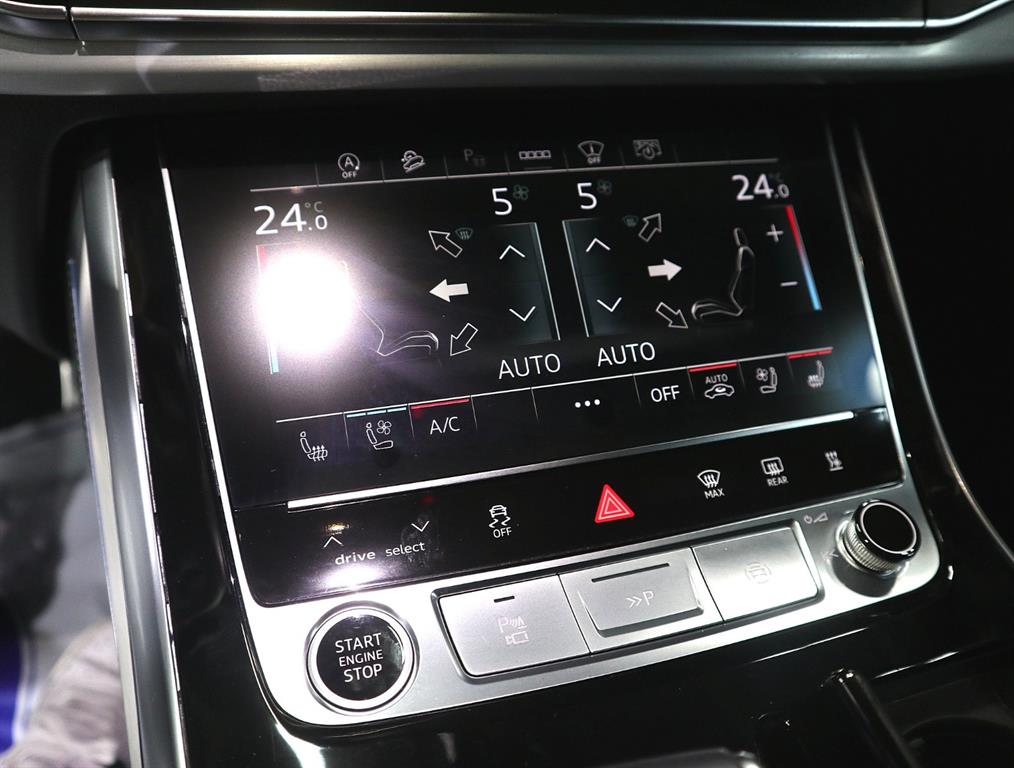 Audi Q8 - Vista 12