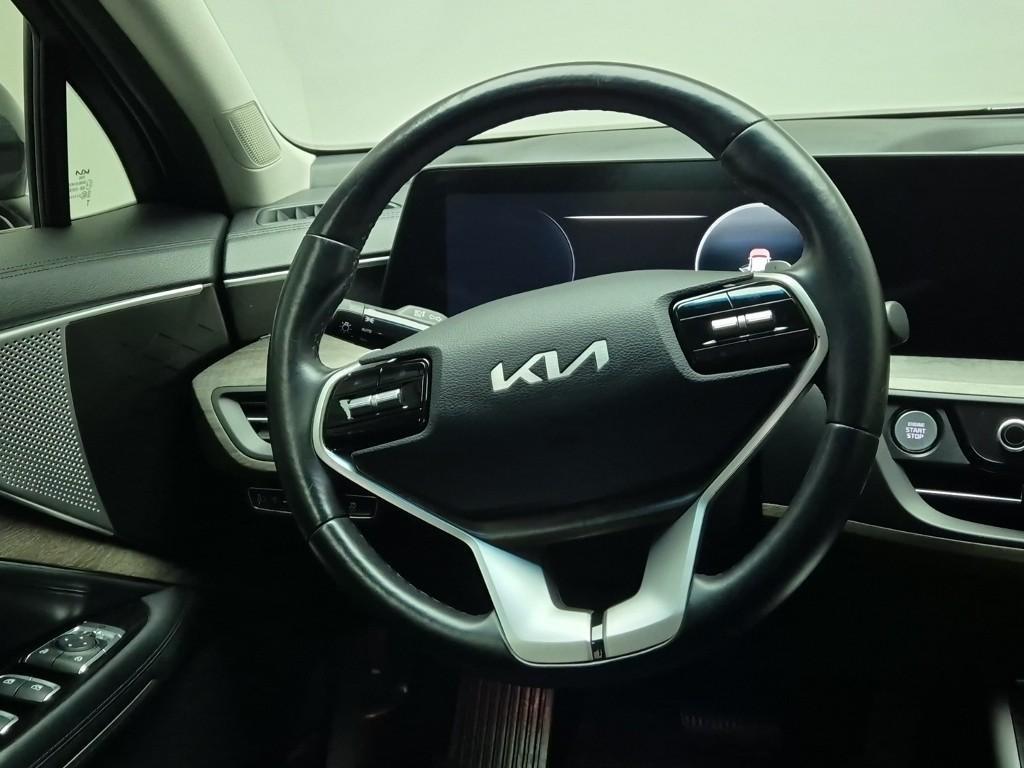 KIA K8 - Vista 6